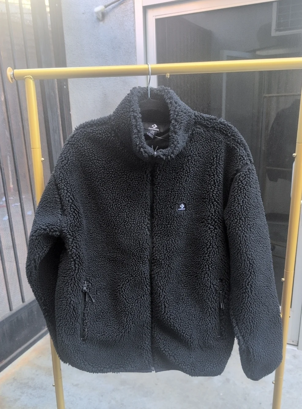 Converse plush black